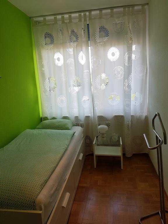 Hospedagem domiciliar Au Centre De Women Only